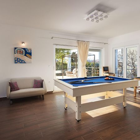 Villa Mermaid Your Croatian Haven With Luxury Pool And Scenic Views Подстрана Екстериор снимка