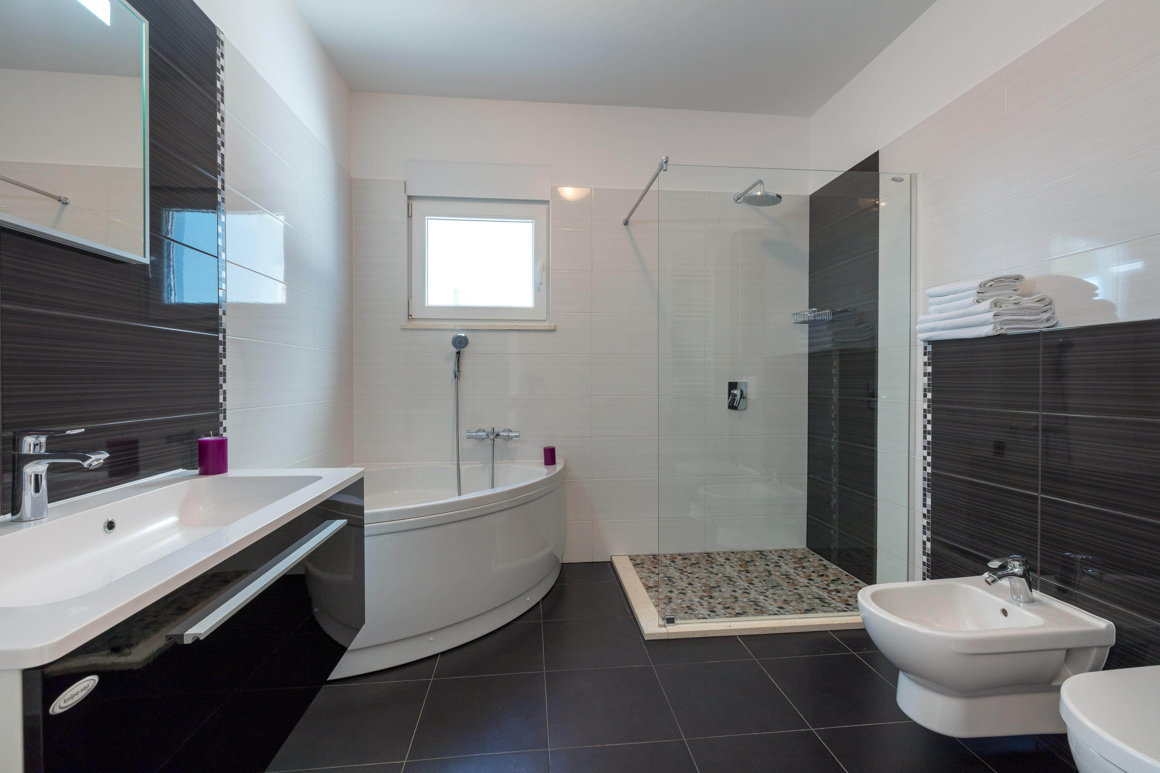 Villa Mermaid Your Croatian Haven With Luxury Pool And Scenic Views Подстрана Екстериор снимка