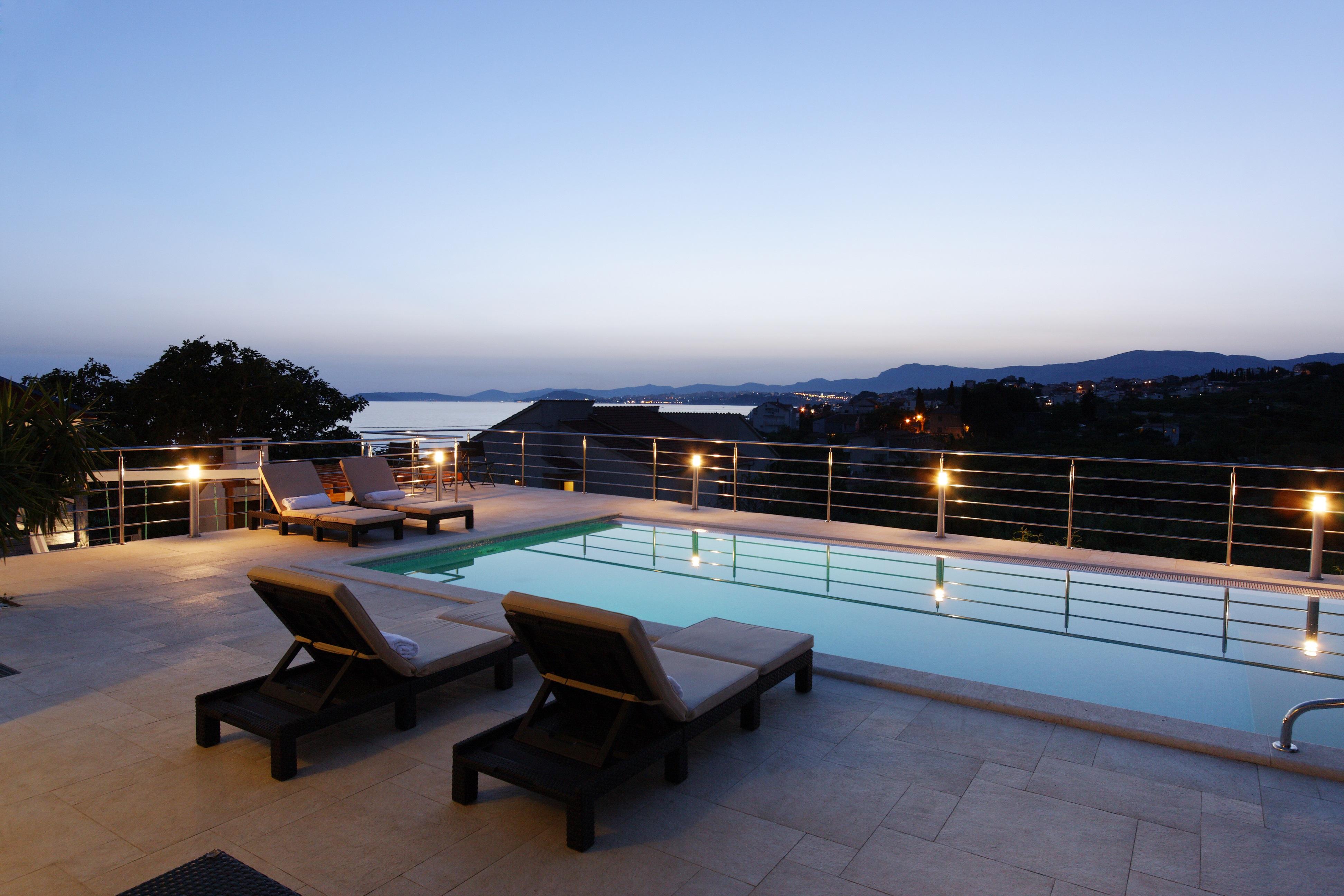 Villa Mermaid Your Croatian Haven With Luxury Pool And Scenic Views Подстрана Екстериор снимка