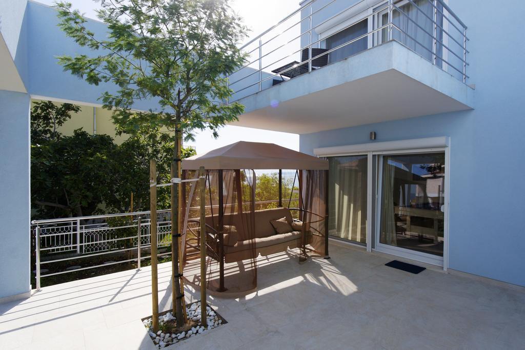 Villa Mermaid Your Croatian Haven With Luxury Pool And Scenic Views Подстрана Екстериор снимка